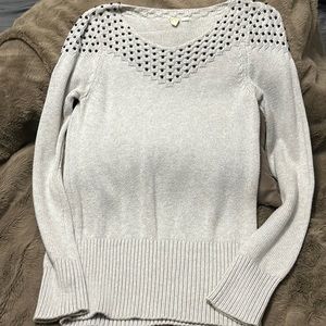 Women’s sweater